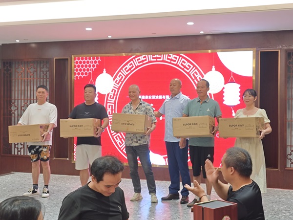 Fujian Taian Lamination Film Co., Ltd. Wiedersehensbankett zum Mittherbstfest, eine neue Reise.